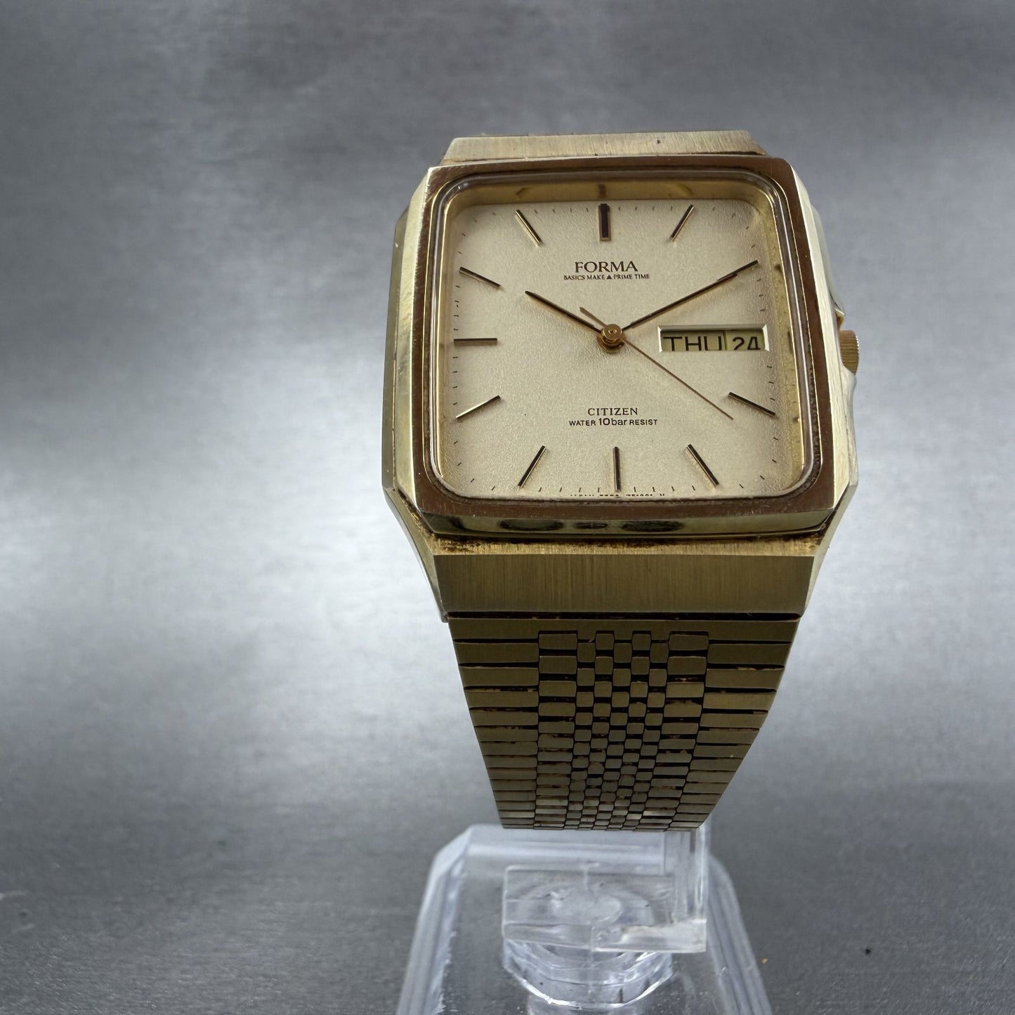 Citizen Forma Tank Watch Men 31mm Champagne Dial Gold Tone Daydate New Battery5