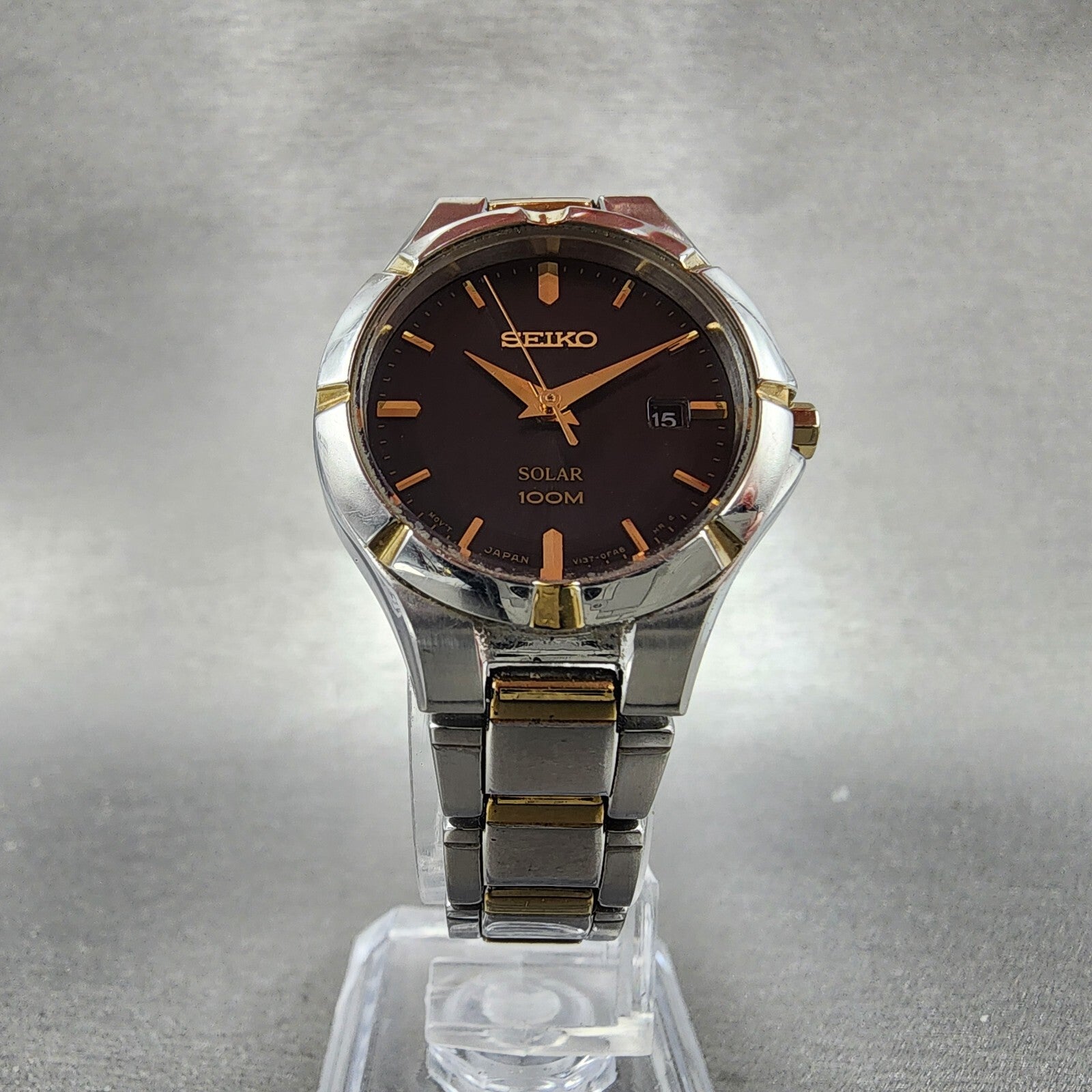 Seiko Solar Watch Women 27mm Black Dial Two Tone Date Round V1370CH0 Works5