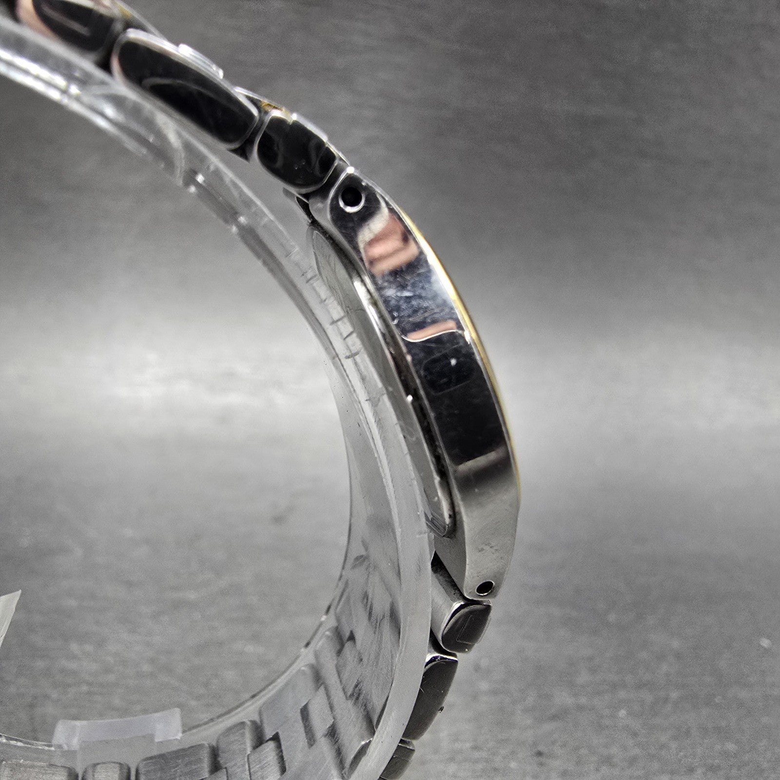 Movado Juro Watch Women 24mm Black Dial Two Tone Round 81 E4 1844 New Battery SD3