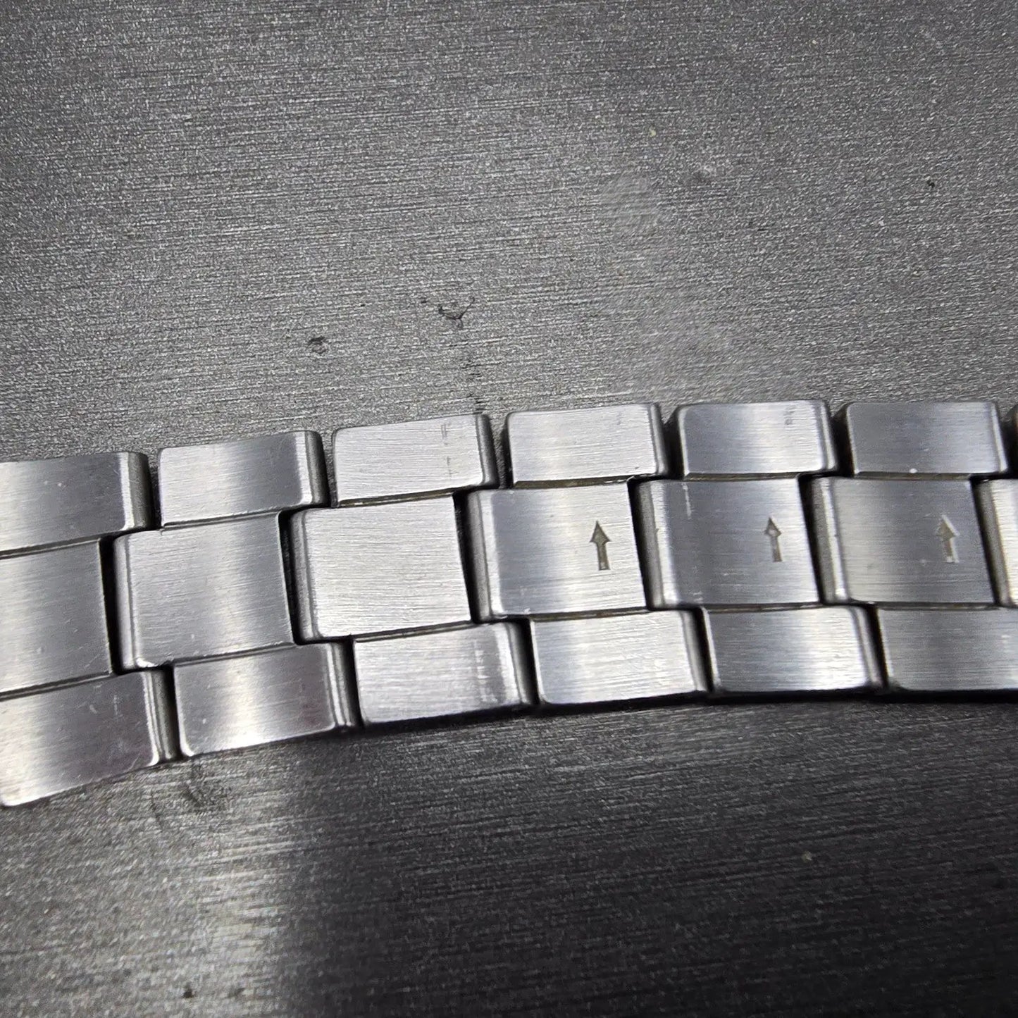 Seiko Bracelet 20mm Stainless Steel Silver Tone Tri Folding Clasp 4A5G1CI Japan11
