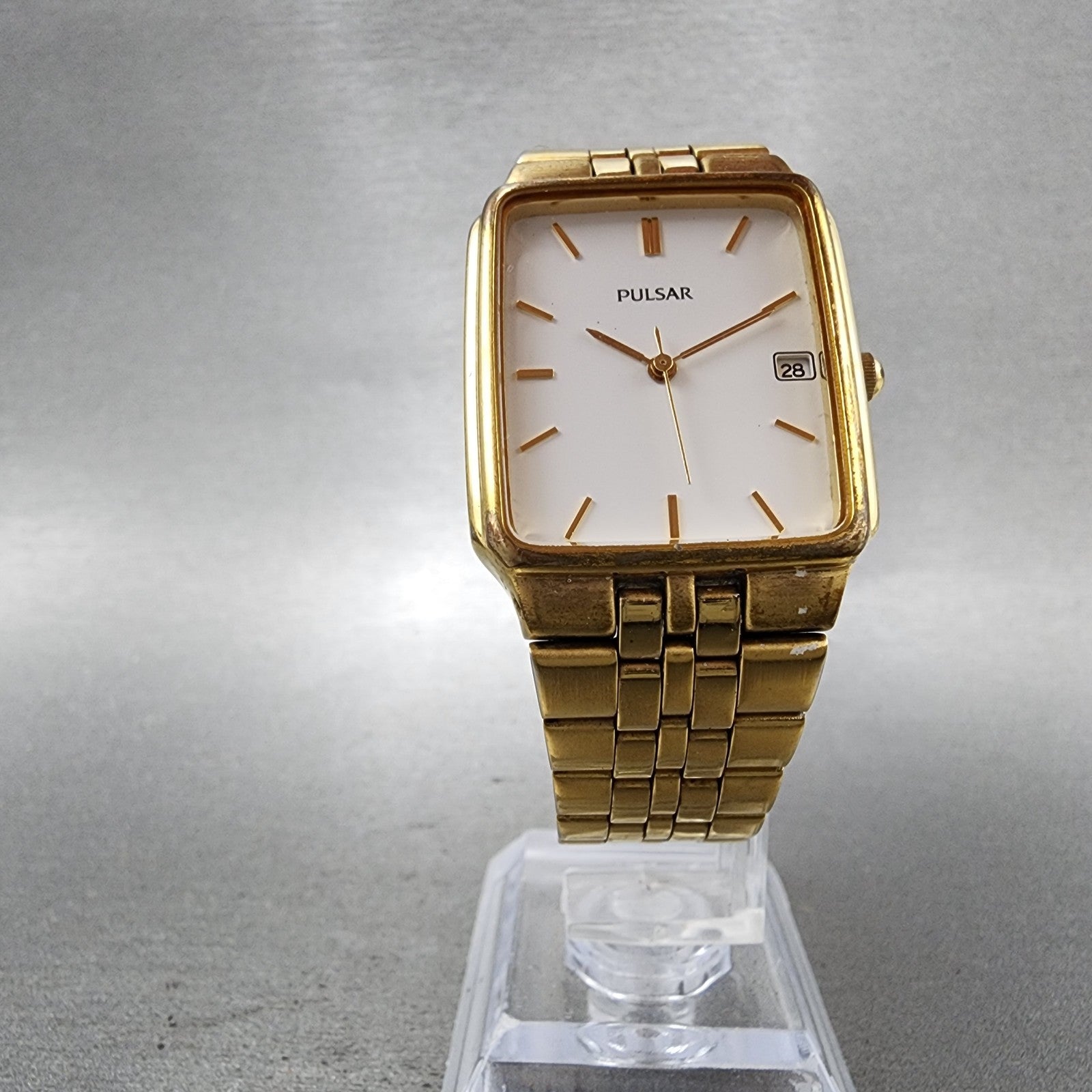Pulsar Tank Watch Men 27mm White Dial Gold Tone Date Rectangle VX32X154 New Bat5
