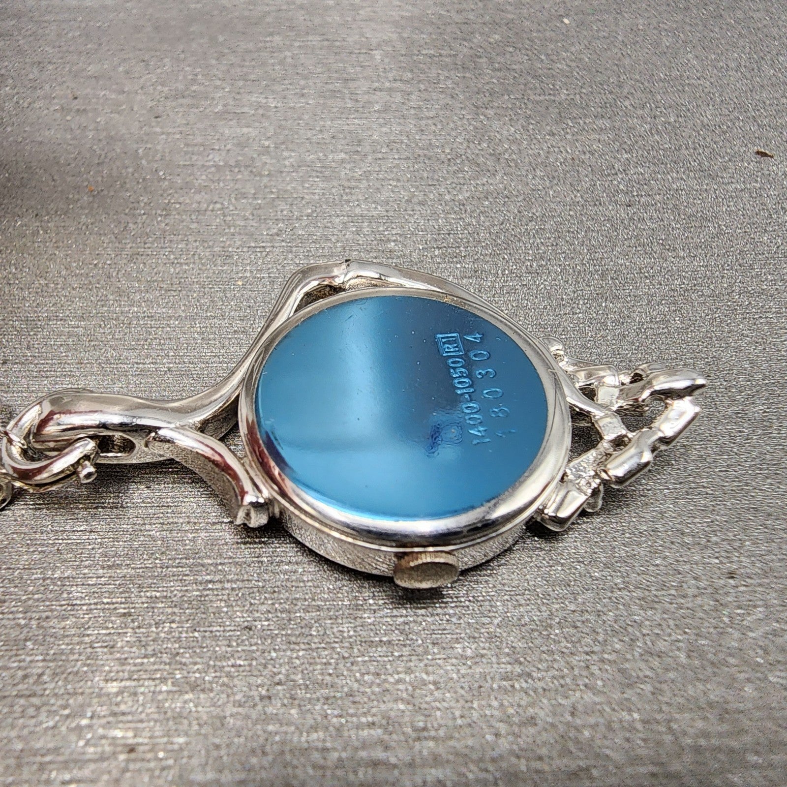 Seiko Necklace Watch Women 25mm Blue Dial Silver Tone Round 14001050 New Batt6