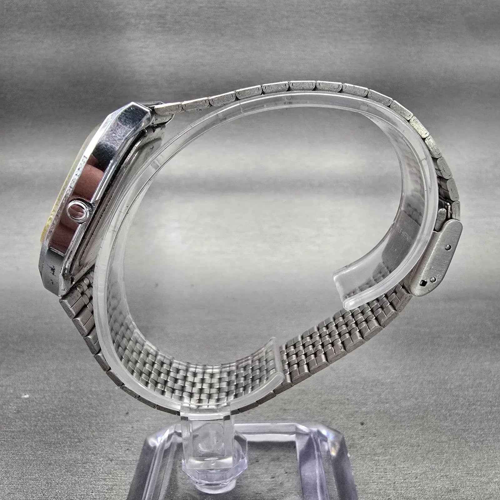 Casio Watch Men 32mm Silver Dial Silver Tone Rectangle MQ-300 New Battery VTG6