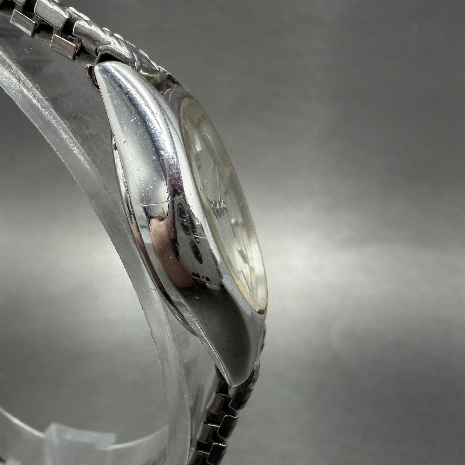 Seiko Watch Women 20mm Silver Dial Silver Tone Oval 34215010 New Battery2