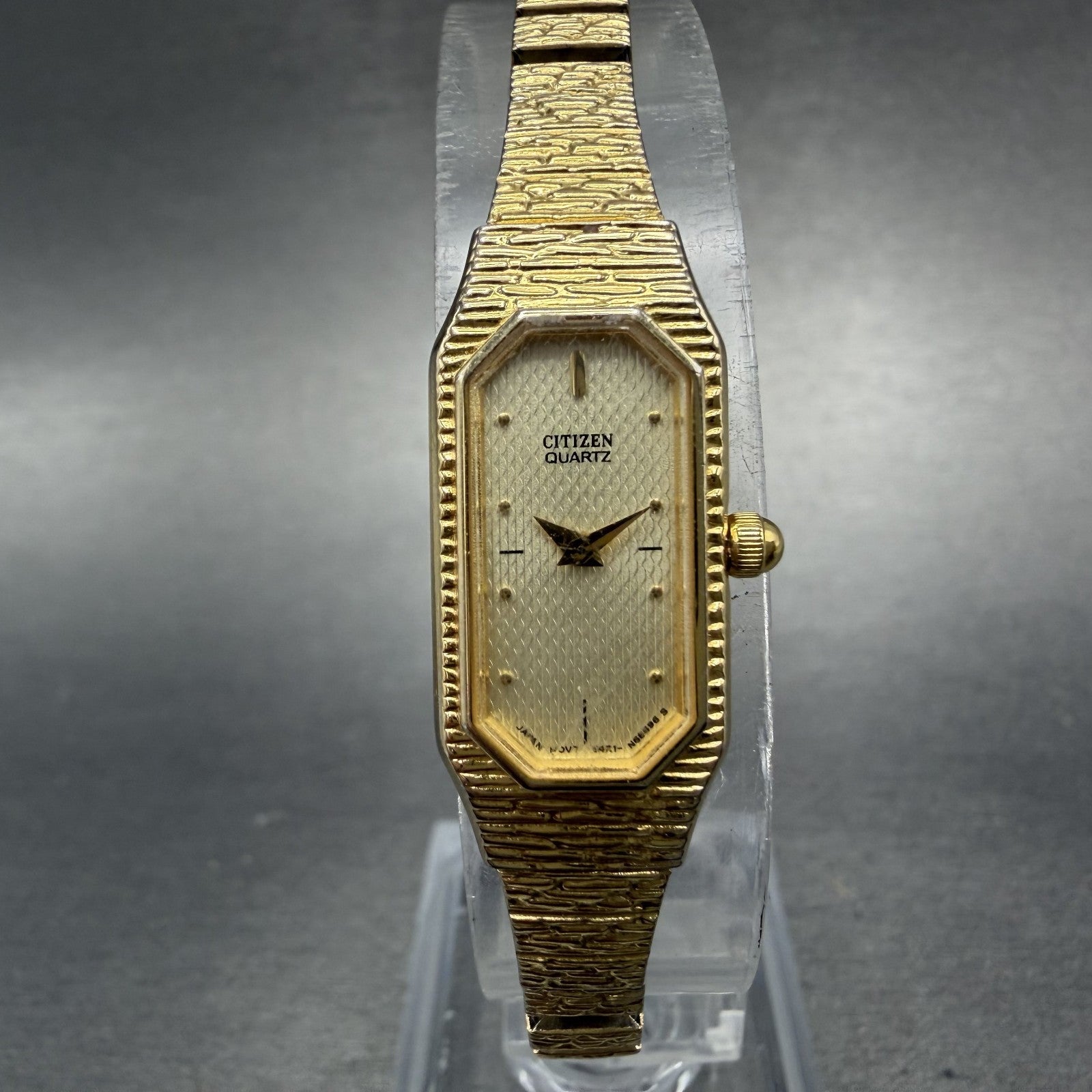 Citizen Watch Women 13mm Champagne Dial Gold Tone Octagon 5421-S64363 New Batt0