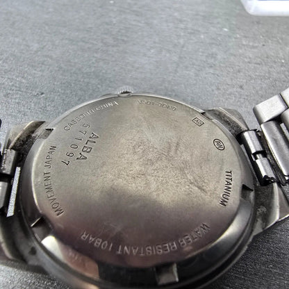 Seiko Alba Titanium Watch Men 35mm Silver Dial Silver Tone V501-0DN0 New Batt JN9
