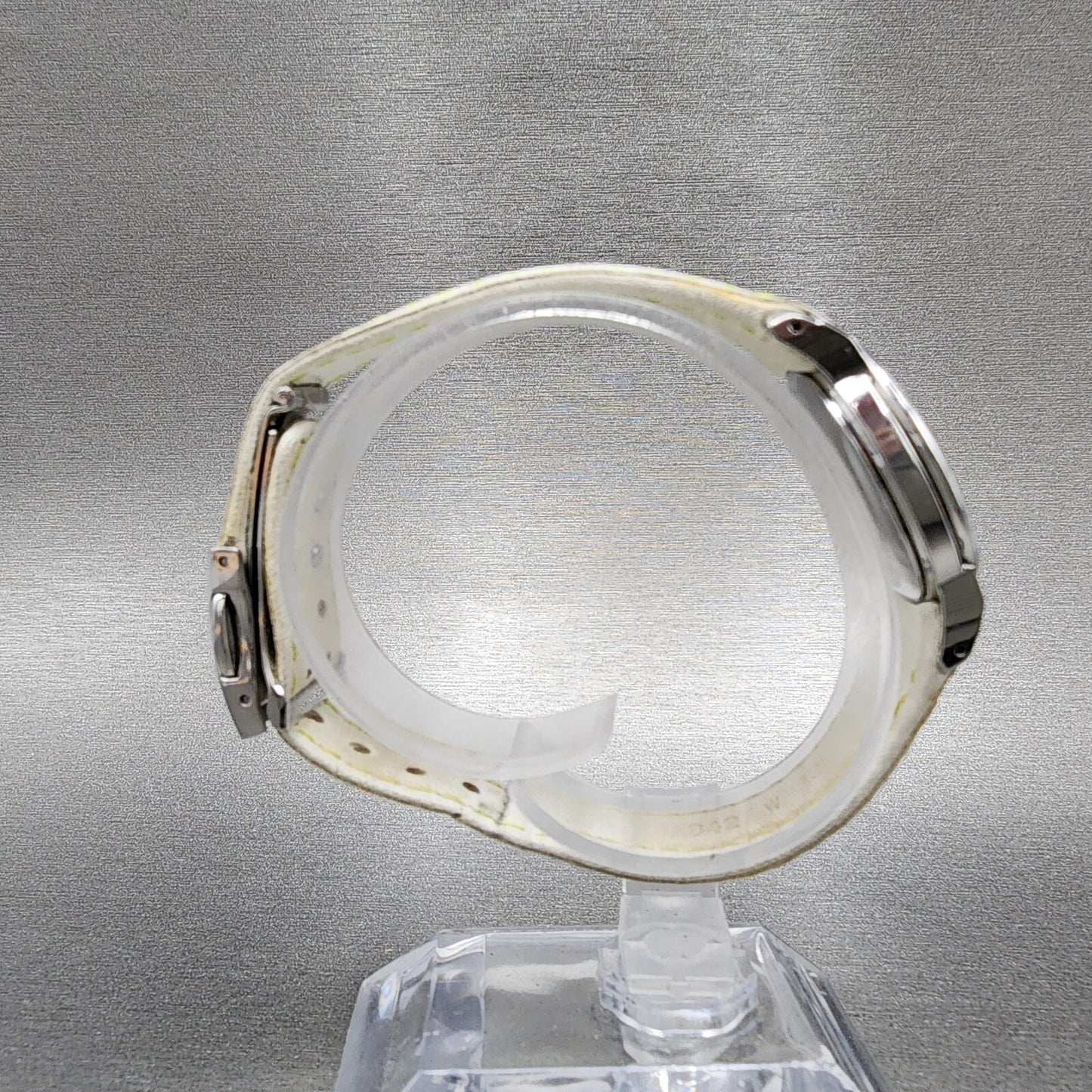 Seiko Lukia Watch Women 26mm White Dial Silver Tone Date 7n820ee0 New Battery8