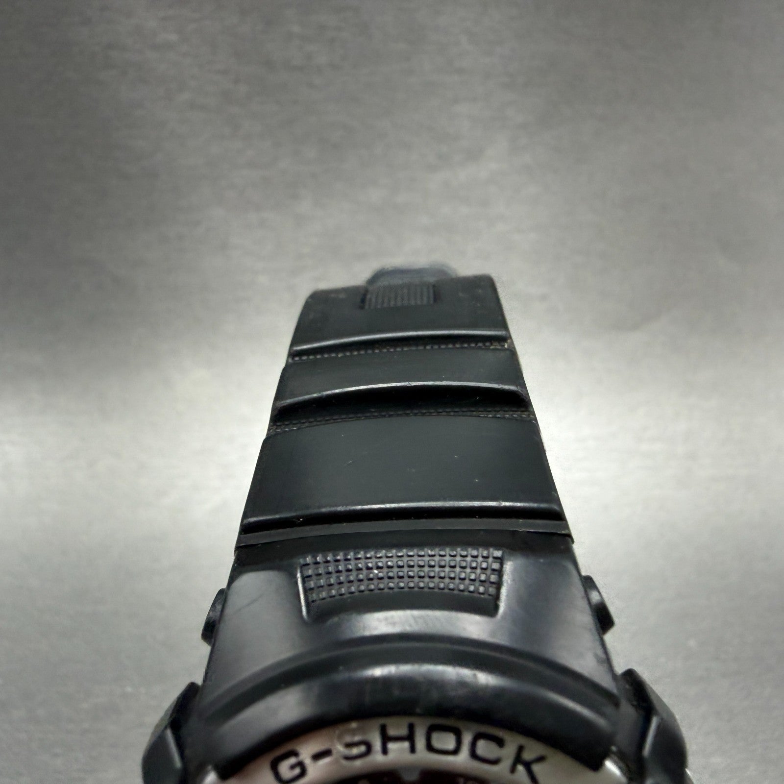 Casio G-Shock AW-590 Watch Men 47mm Black Tone Gray Bezel Alarm Chrono New BattL4