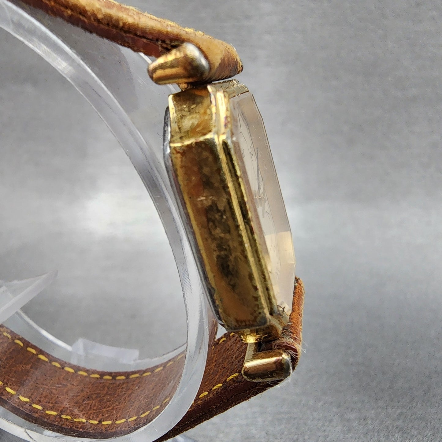 Orient Tank Watch Women 20mm Cream Dial Gold Tone Octagon B1540540 New battery3