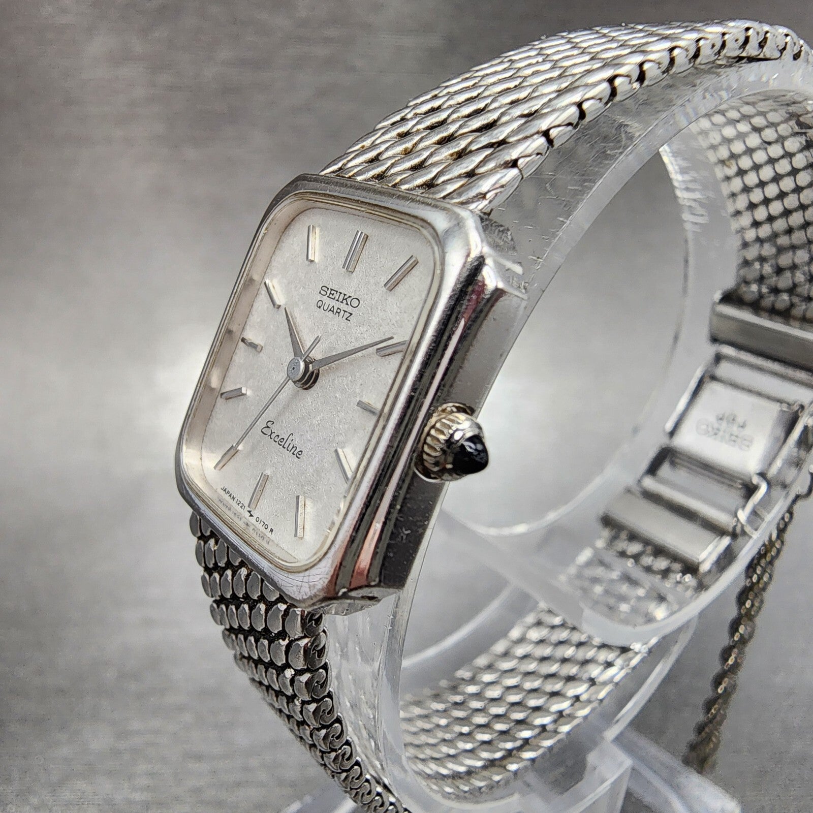 Seiko Exceline Tank Watch Women 18mm Silver Dial Silver Tone Rectangle New Batt2