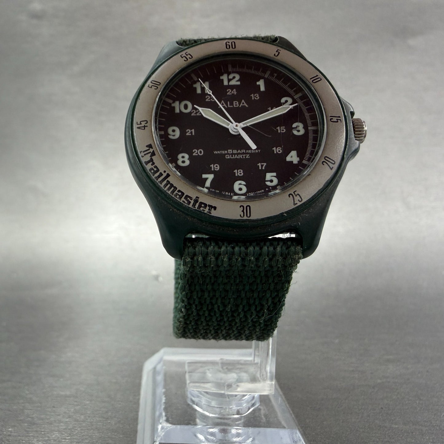 Seiko ALBA Watch Unisex 36mm Black Dial Green Tone Round V501-6L90 New Battery5
