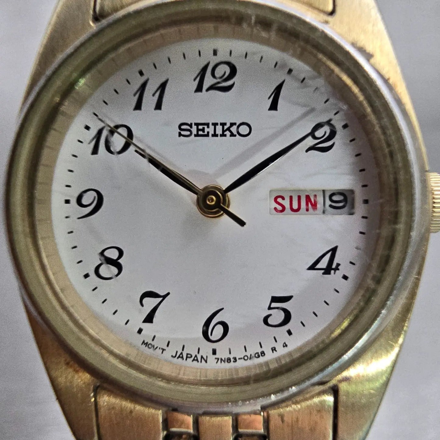 Seiko Watch Women 24mm White Dial Gold Tone Daydate Round 7N83-0011 New Battery1