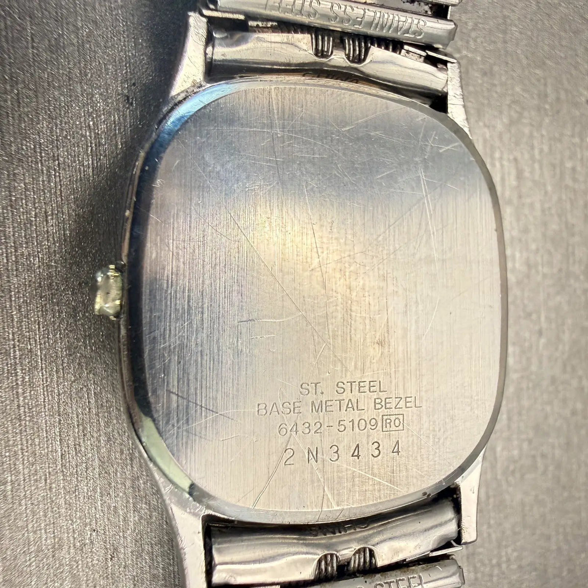48304691