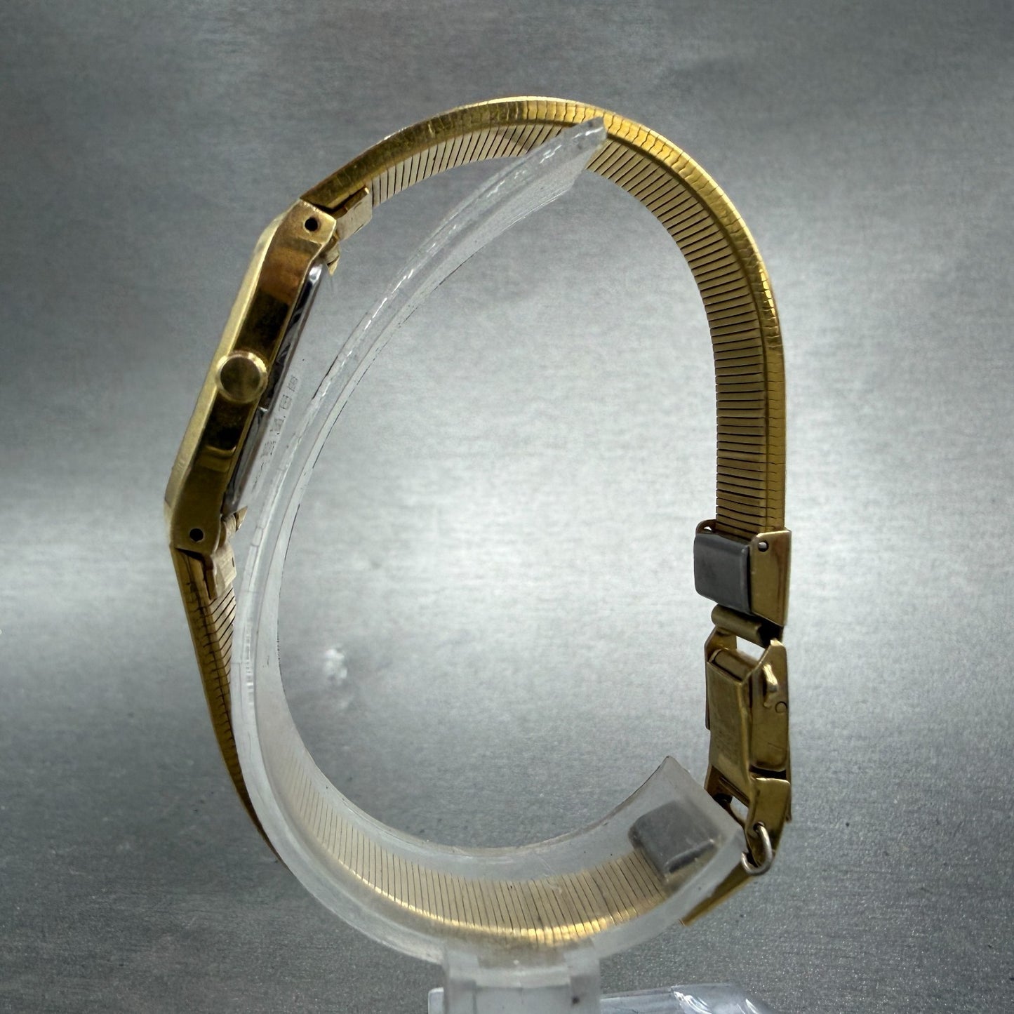 Seiko Tank Watch Women 16mm Champagne Dial Gold Tone 2C20-5059 New Battery6