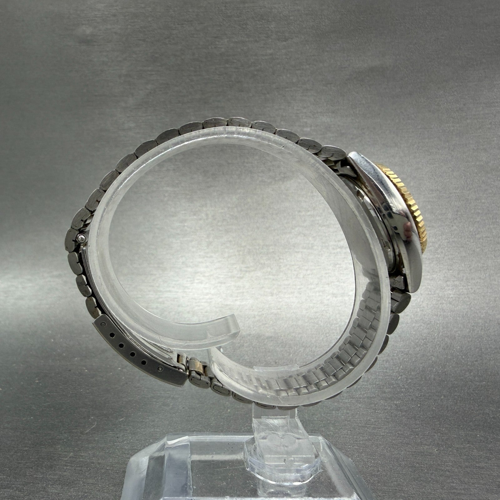 Seiko SQ Watch Women 24mm Silver Dial Two Tone Daydate 8523-0050 New Battery HJ78