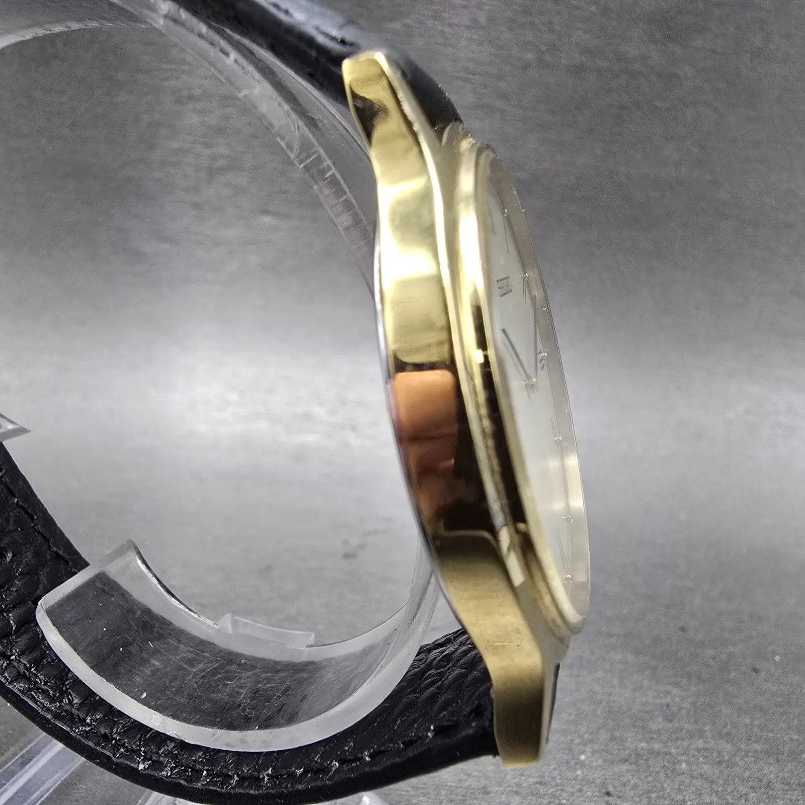 Seiko Solar Watch Men 38mm Cream Dial Gold Tone V115-0BE0 Runs Roman Numerals3
