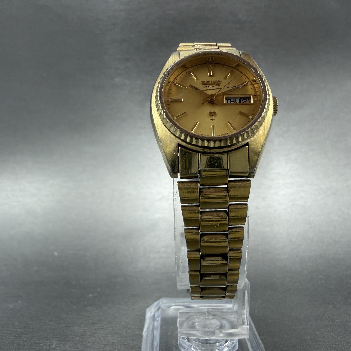 Seiko SQ Watch Women 24mm Champagne Dial Gold Tone Daydate 8523-0050 New Battery5