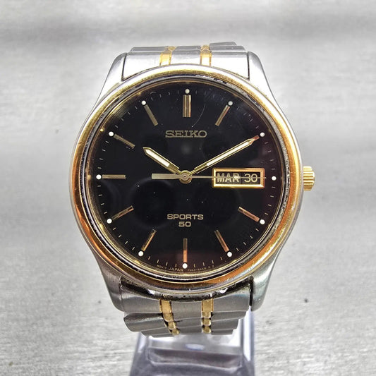 Seiko Sports 50 Watch Men 37mm Black Dial Two Tone Daydate 7N43-9A00 New Battery0