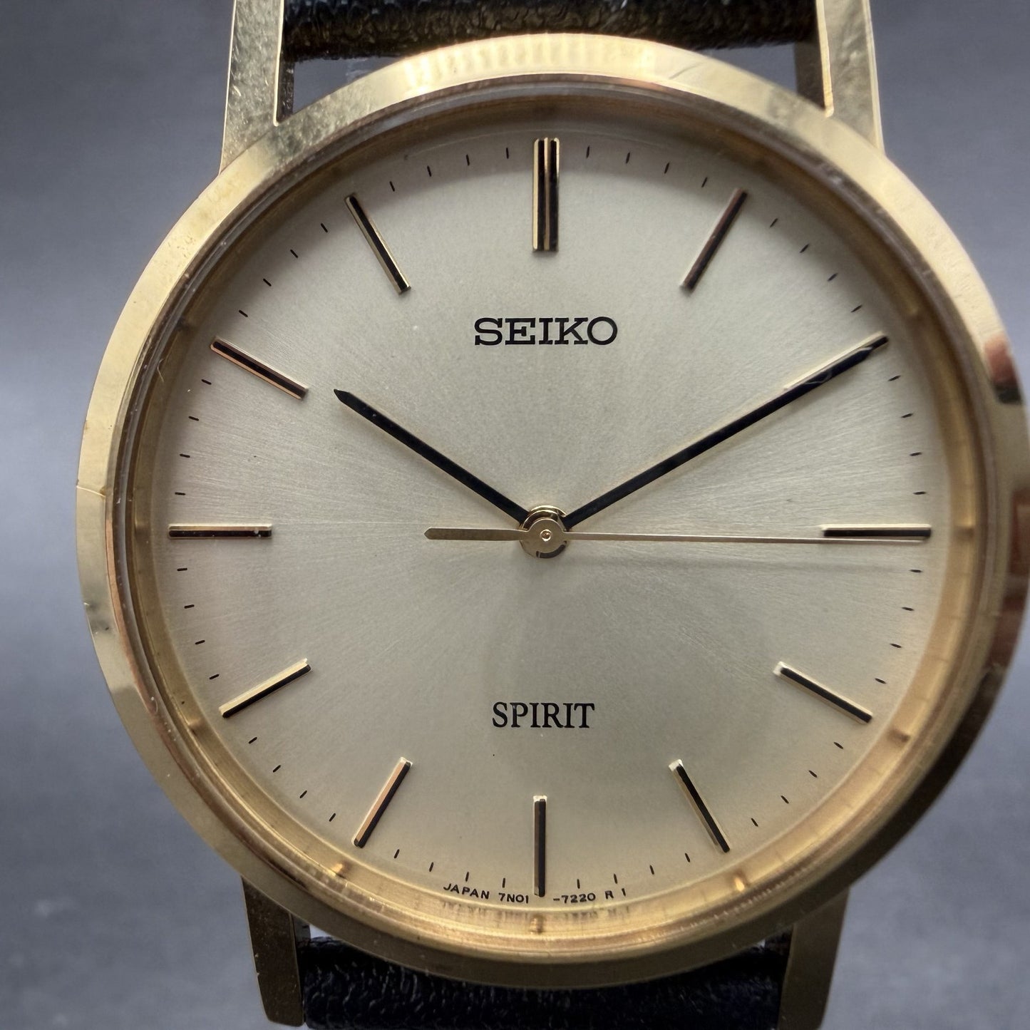 Seiko Spirit Watch Men 32mm Champagne Dial Gold Tone 7N01-7060 New Battery1