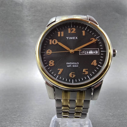 Timex Charles Street Watch Men 35mm Gray Dial Two Tone Daydate Round New Battery5