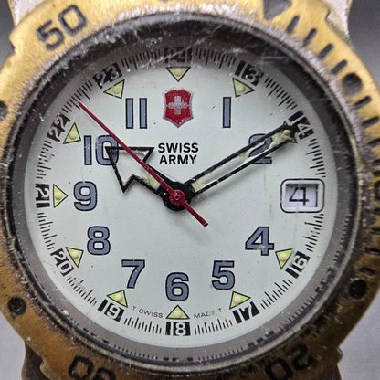 Victorinox Sprots Line Dive Watch Men 37mm Cream Dial Two Tone Date Round PARTS2