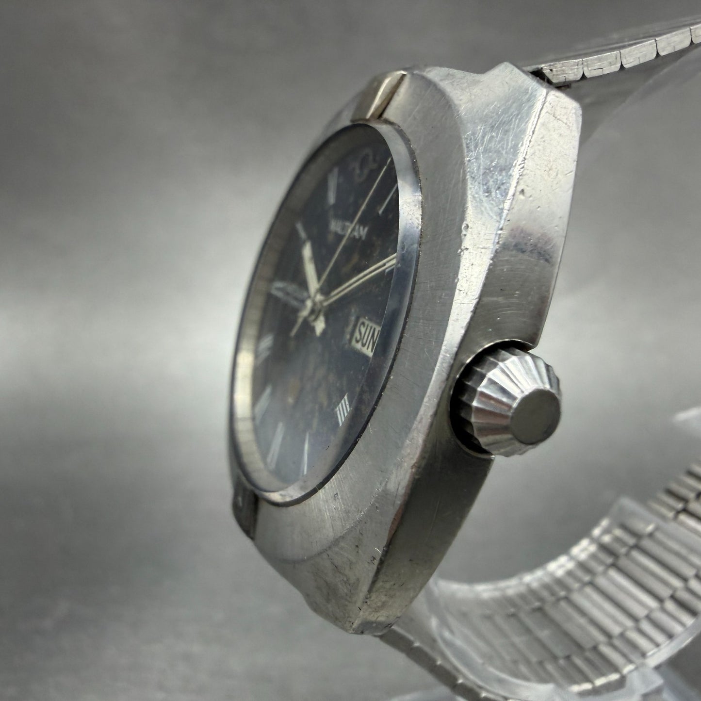 Waltham Vacuum Automatic Watch Men 36mm Blue Dial Steel Daydate Round Runs VTG2