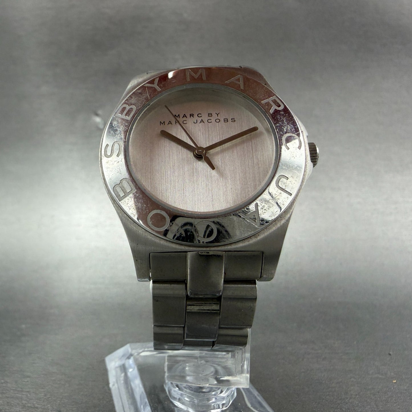 Marc Jacobs Blade Watch Women 36mm Silver Dial Stainless Steel Round New Battery5
