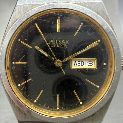 Pulsar Watch Men 37mm Black Dial Two Tone Daydate V733-X004 Round New Battery 21