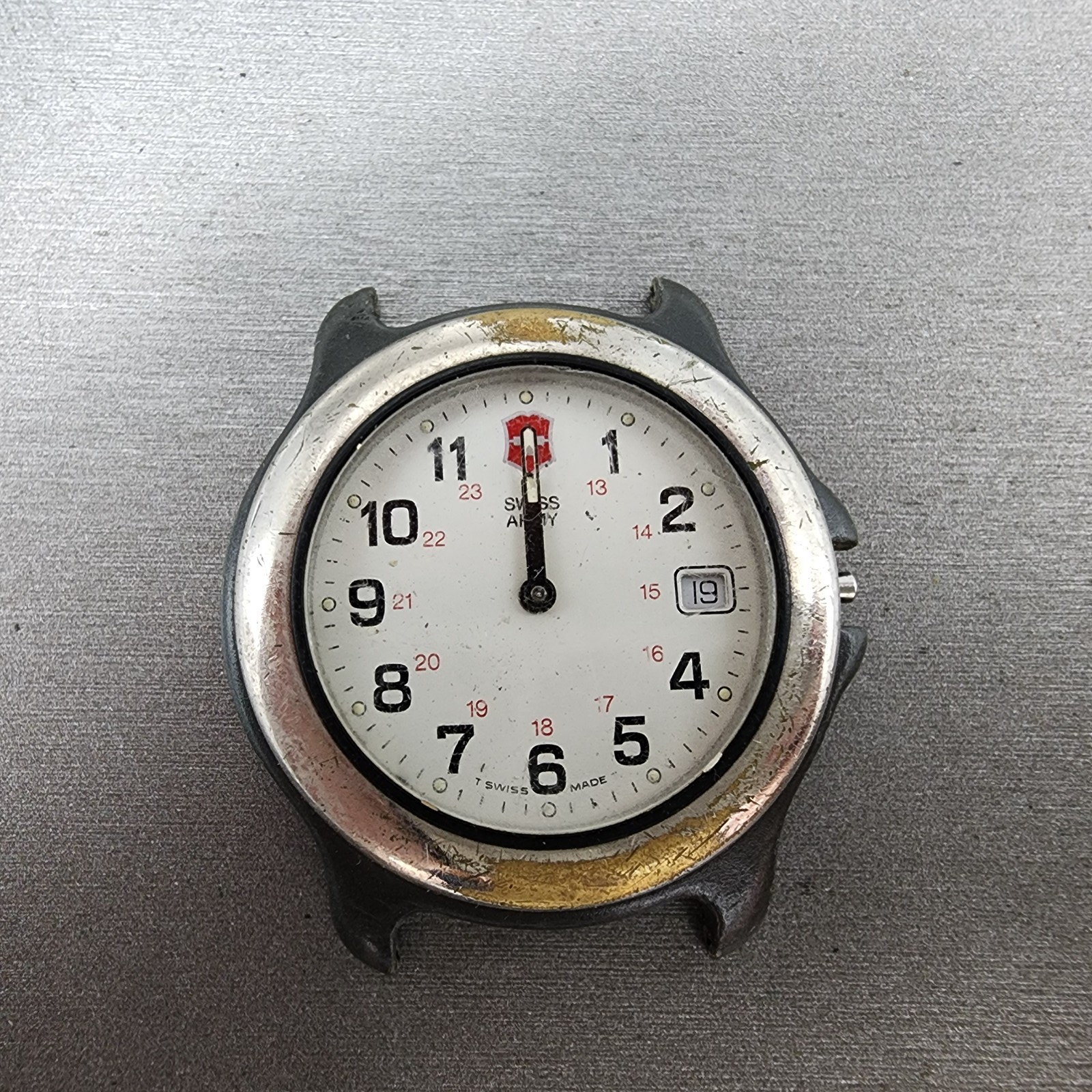 Victorinox Swiss Army Watch Men 39mm White Dial Black Tone Date NO BACK PARTS0