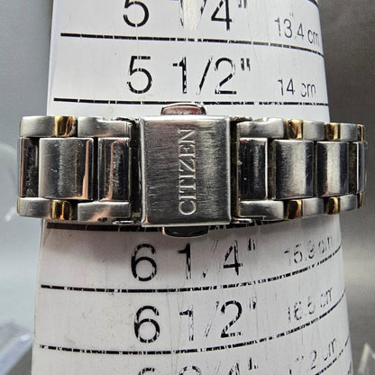 Citizen Eco-Drive Watch Women 26mm MOP Dial Two Tone Date E011-S070082 Works KKJ11