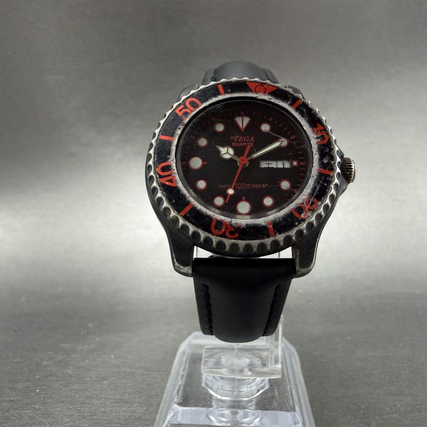 Citizen Vega Dive Watch Women 33mm Black Dial Black Tone Daydate New Battery5