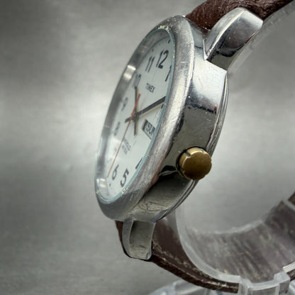 Timex Easy Reader Watch Men 35mm Silver Dial Silver Tone Daydate T20041 NewBat G2