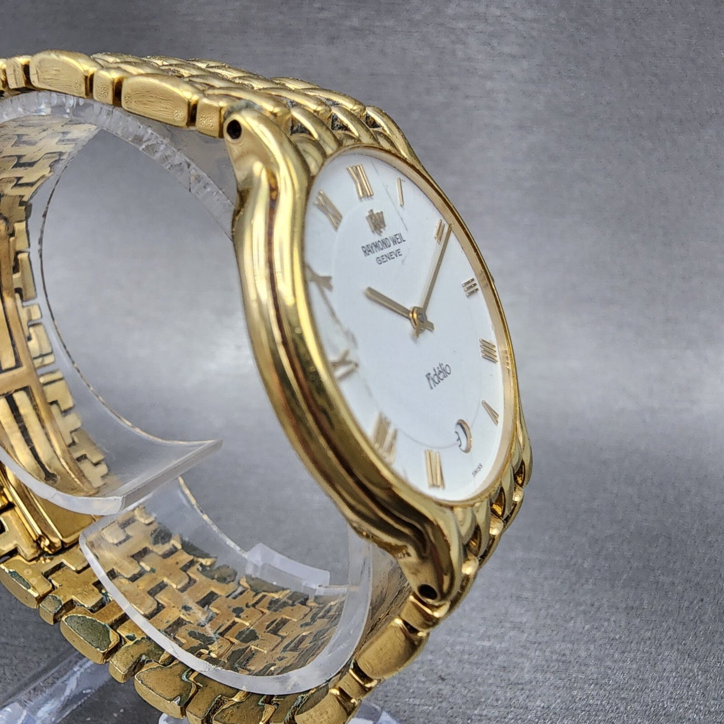 Raymond Weil Fidelio Watch Men 32mm White Dial Gold Plated Date Round New BattB23