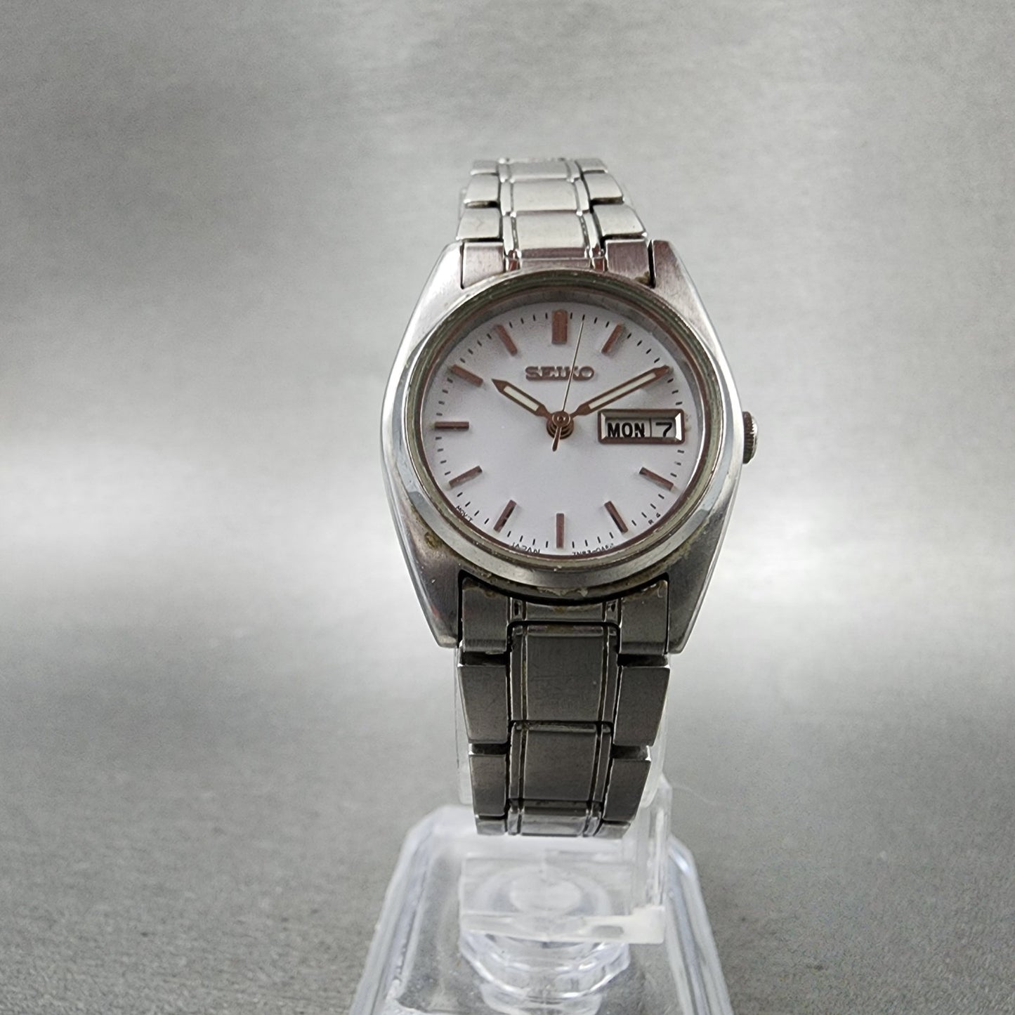 Seiko Watch Women 25mm White Dial Silver Tone Daydate 7n830011 Round NewBattery5