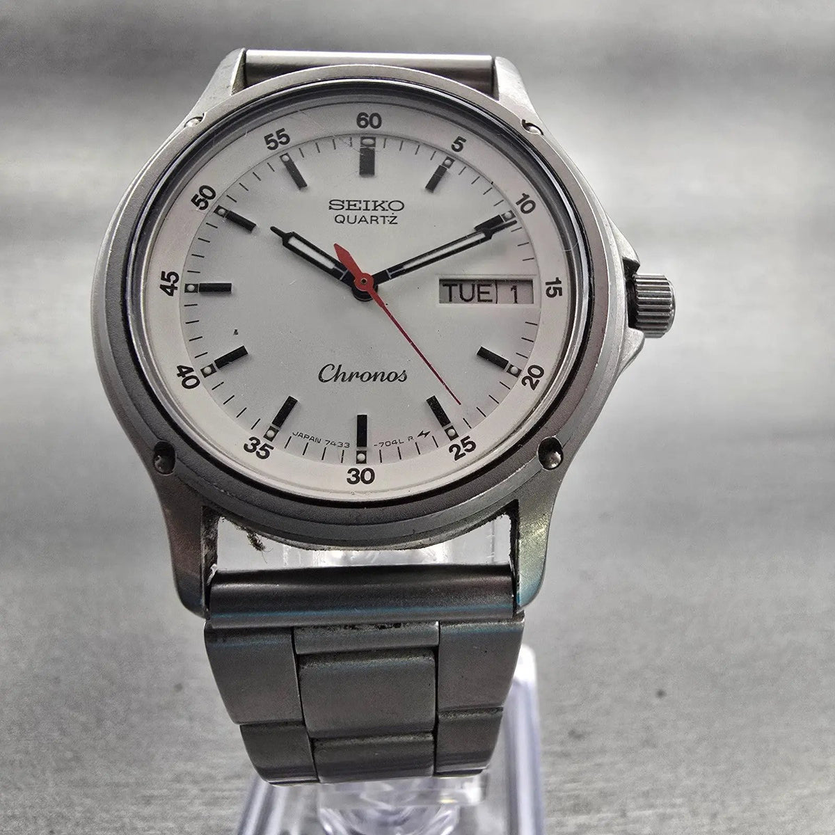 Seiko Chronos Watch Men 34mm White Dial Silver Tone Daydate 7433-7030 New Batt5