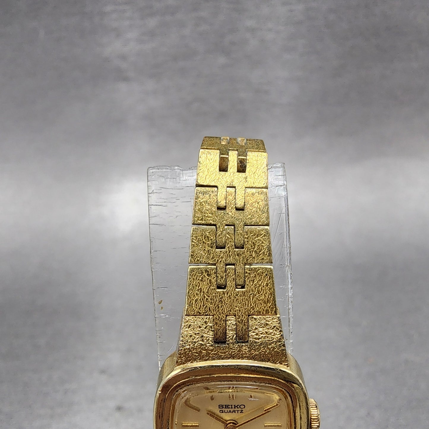 Seiko Tank Watch Women 16mm Champagne Dial Gold Tone 2c205739 New Battery4