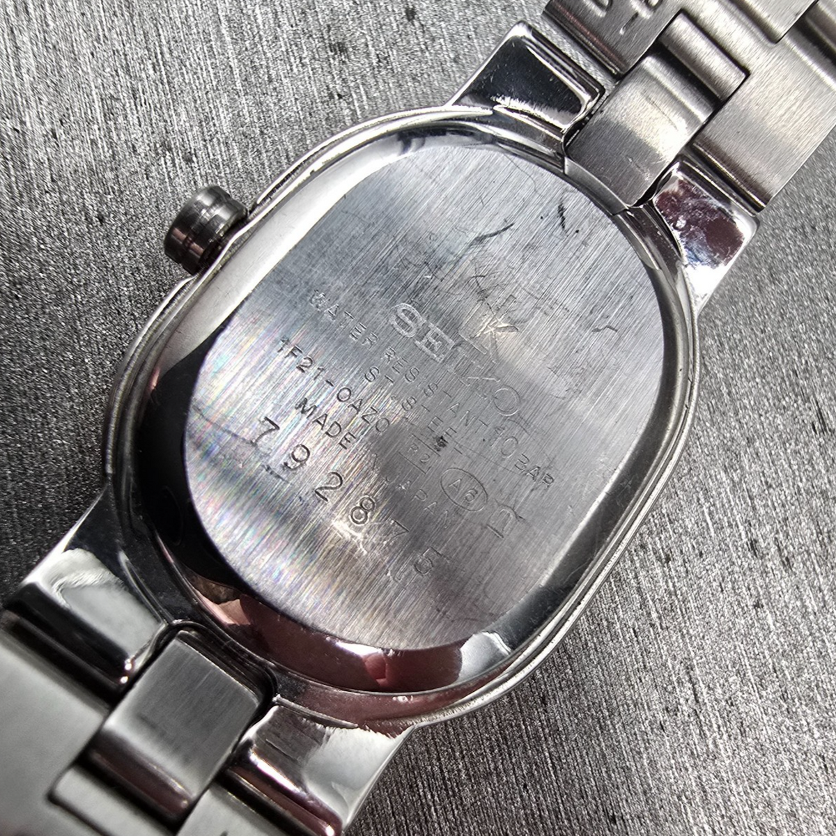 Seiko Lukia Tank Watch Women 21mm MOP Dial Two Tone Oval 1F21-0AZ0 New Battery10