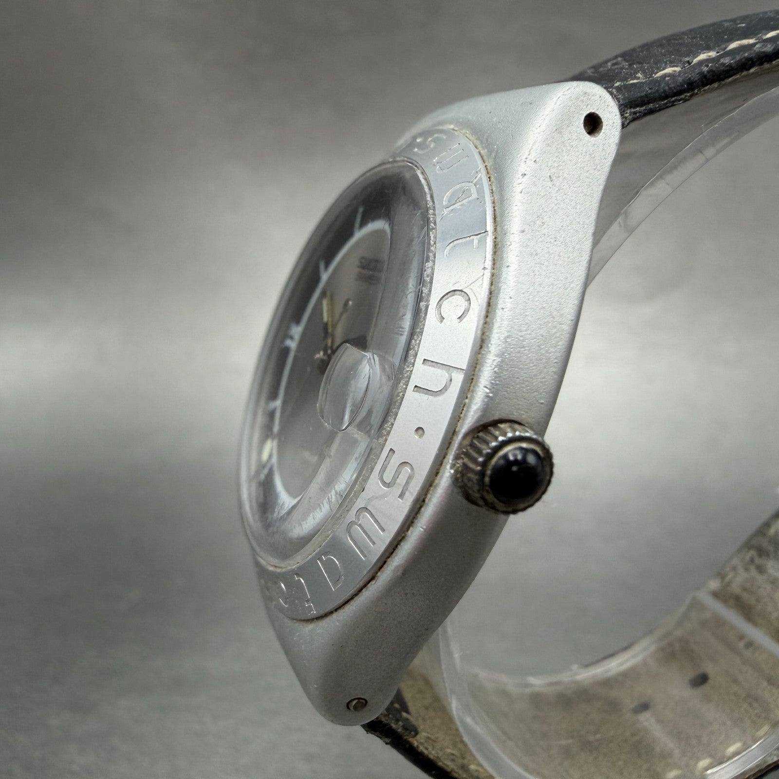 Swatch Irony Smoke Watch Men 37mm Silver Dial Aluminum Date YGS4002 New Battery2