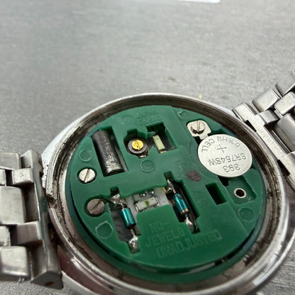 Casio casiotron O-11 Watch Men 36mm Digital Steel Daydate Round NO BACK PARTS10