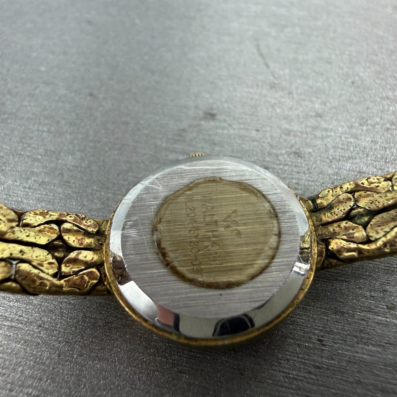 Waltham Watch Women 18mm Champagne Dial Gold Tone Round YWL204-5Y30-093 New Batt9