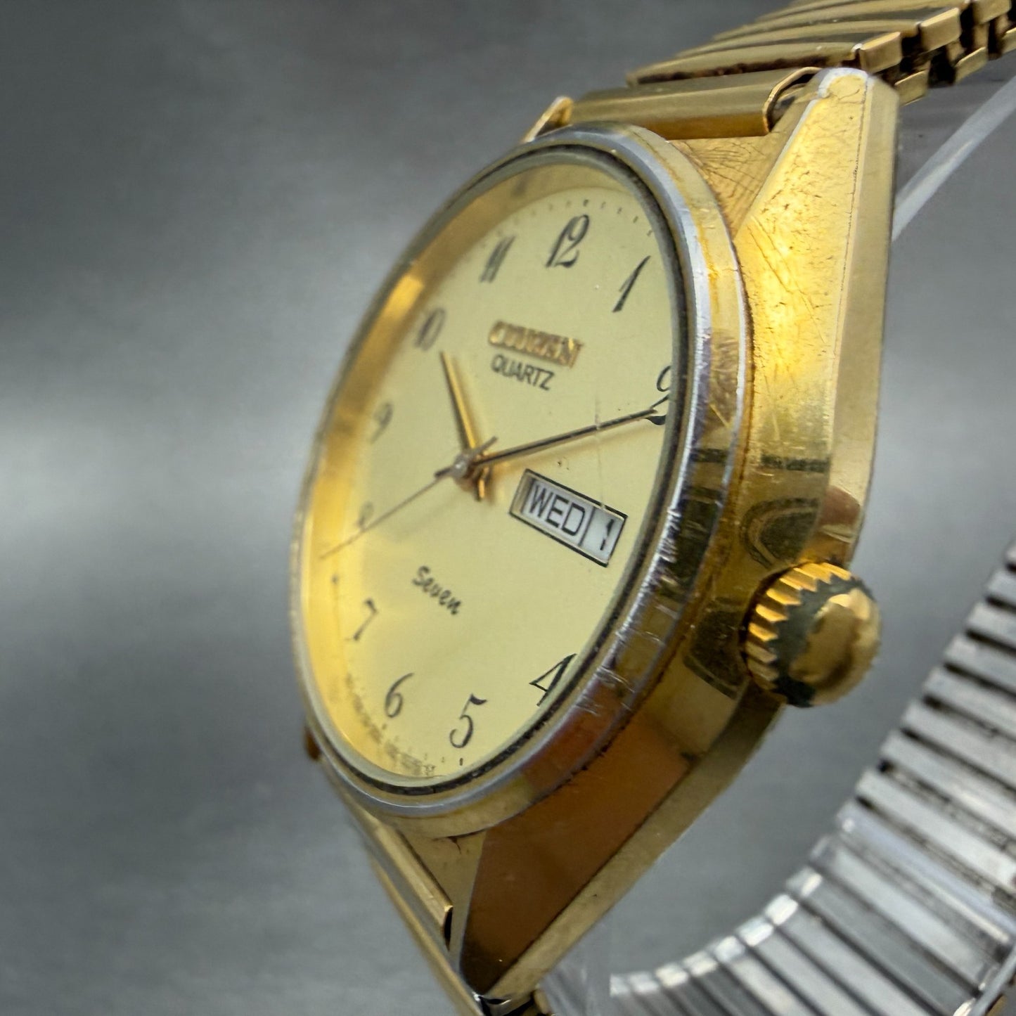 Citizen Seven Watch Men 35mm Champagne Dial Gold Tone Daydate 2100-283007 NewBat2