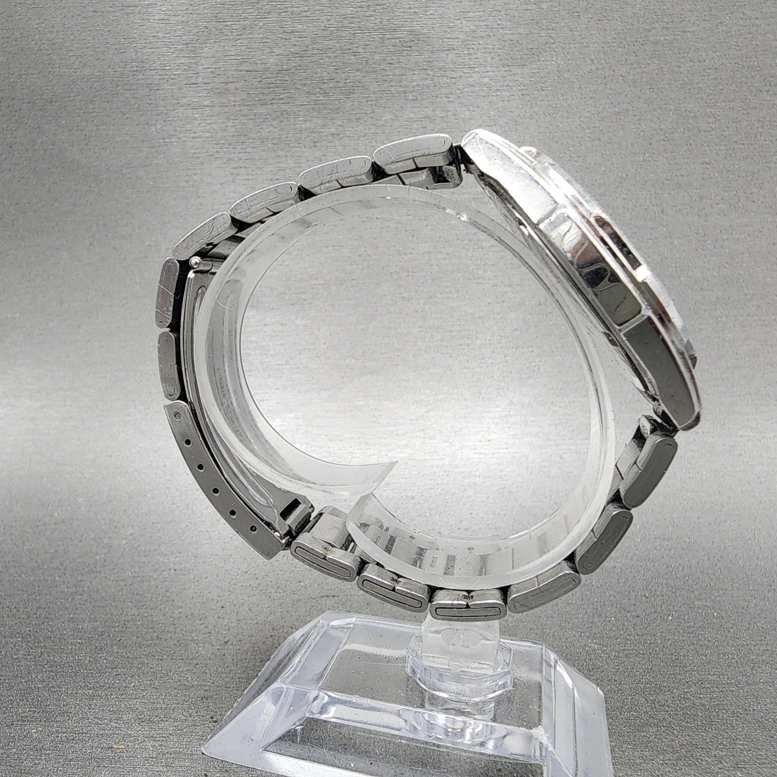 Seiko Alba Watch Men 39mm White Dial Silver Tone Date V7320S00 New Battery8