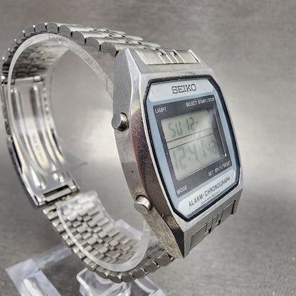 Seiko Digital Watch Men 33mm LCD Stainless Steel Alarm Chrono A9045009 New Batt3
