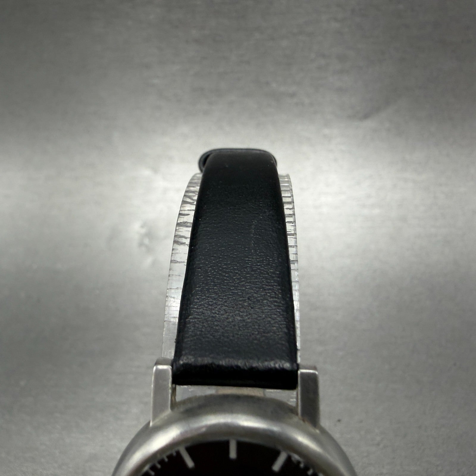 Mondaine Watch Women 26mm Black Dial Silver Tone Round Leather New Battery4
