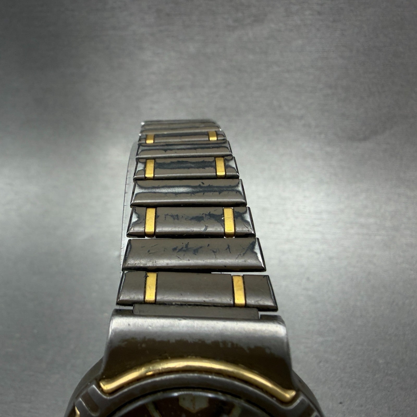 Seiko SQ Sports 150 Watch Men 36mm Gray Dial Two Tone Daydate 5H23-6219 PARTS5