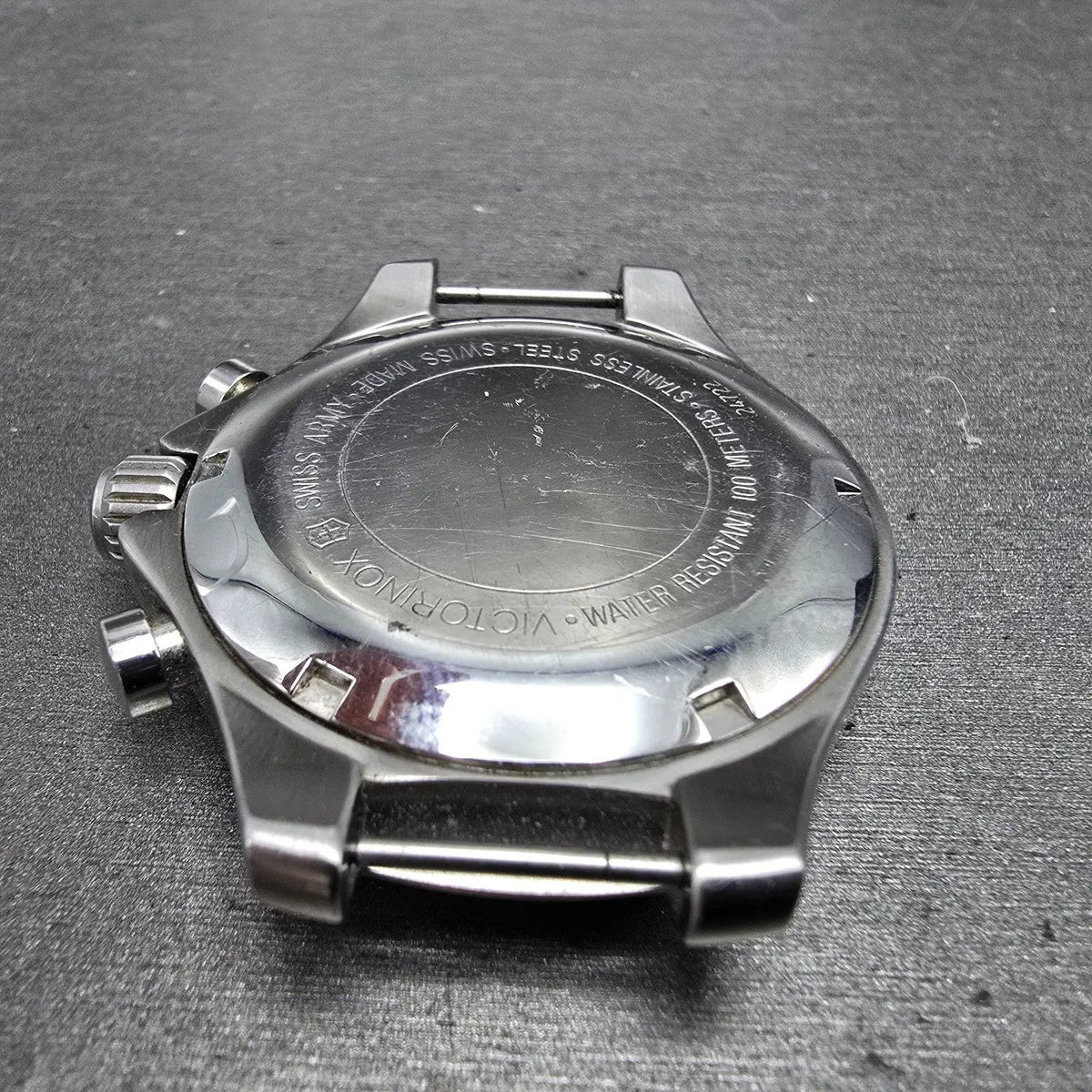 Swiss Army Base Camp Chronograph Watch Men 40mm Black Dial Steel 24722 New Batt8