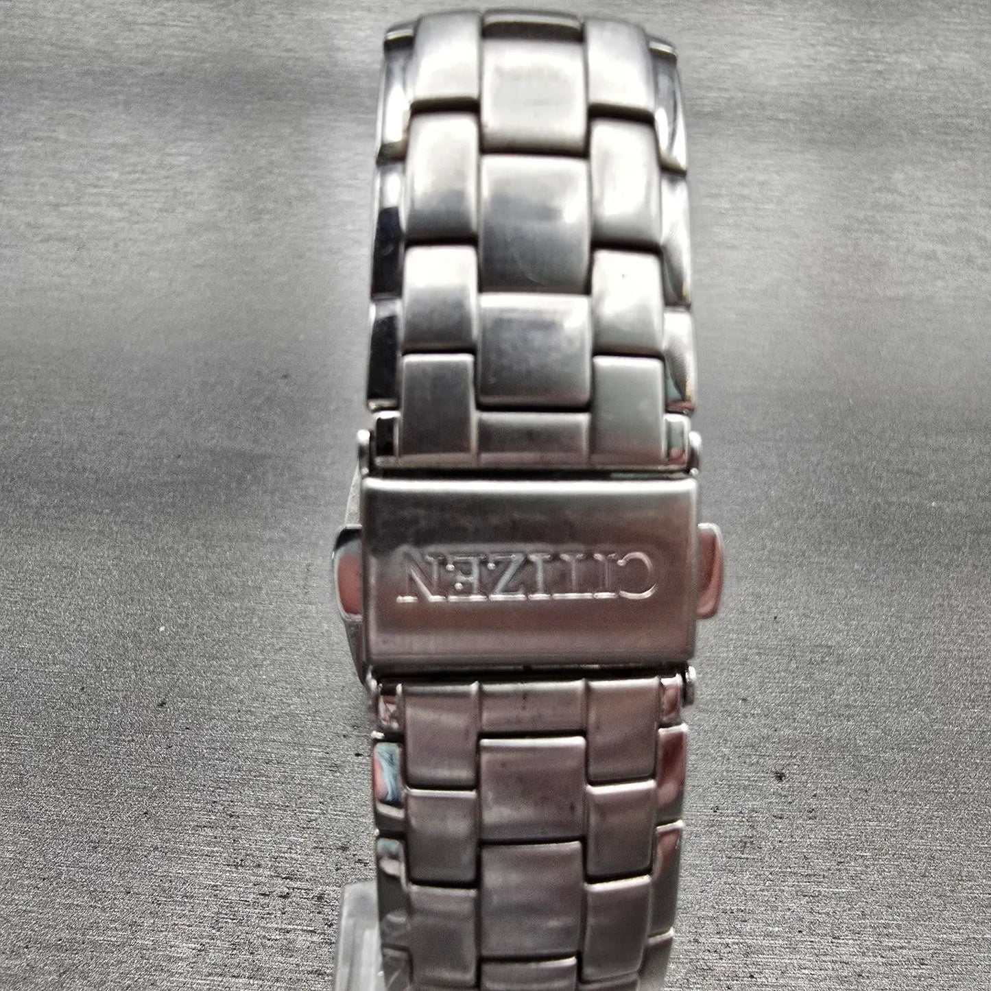 Citizen Eco-Drive Watch Men 39mm Black Dial Silver Tone Date E111-S022240 Works7