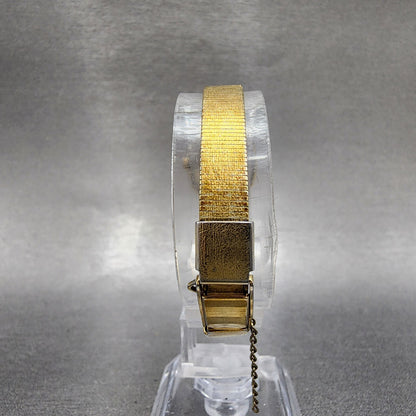 Seiko Watch Women 18mm Champagne Dial Gold Tone Rectangle 23205260 New Battery8