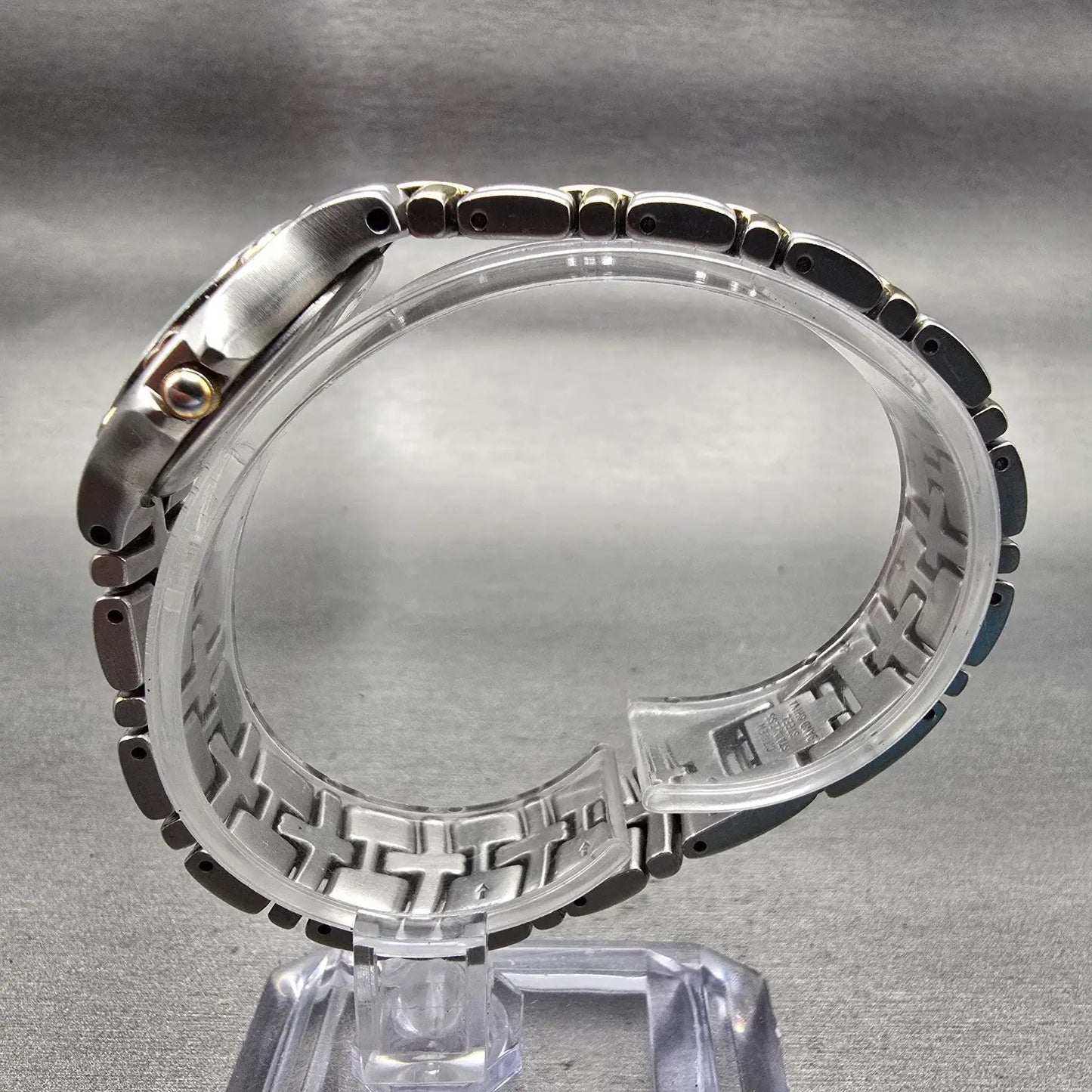 Citizen Elegance Watch Women 25mm Silver Dial Two Tone Date 1012-H20119 New Batt6