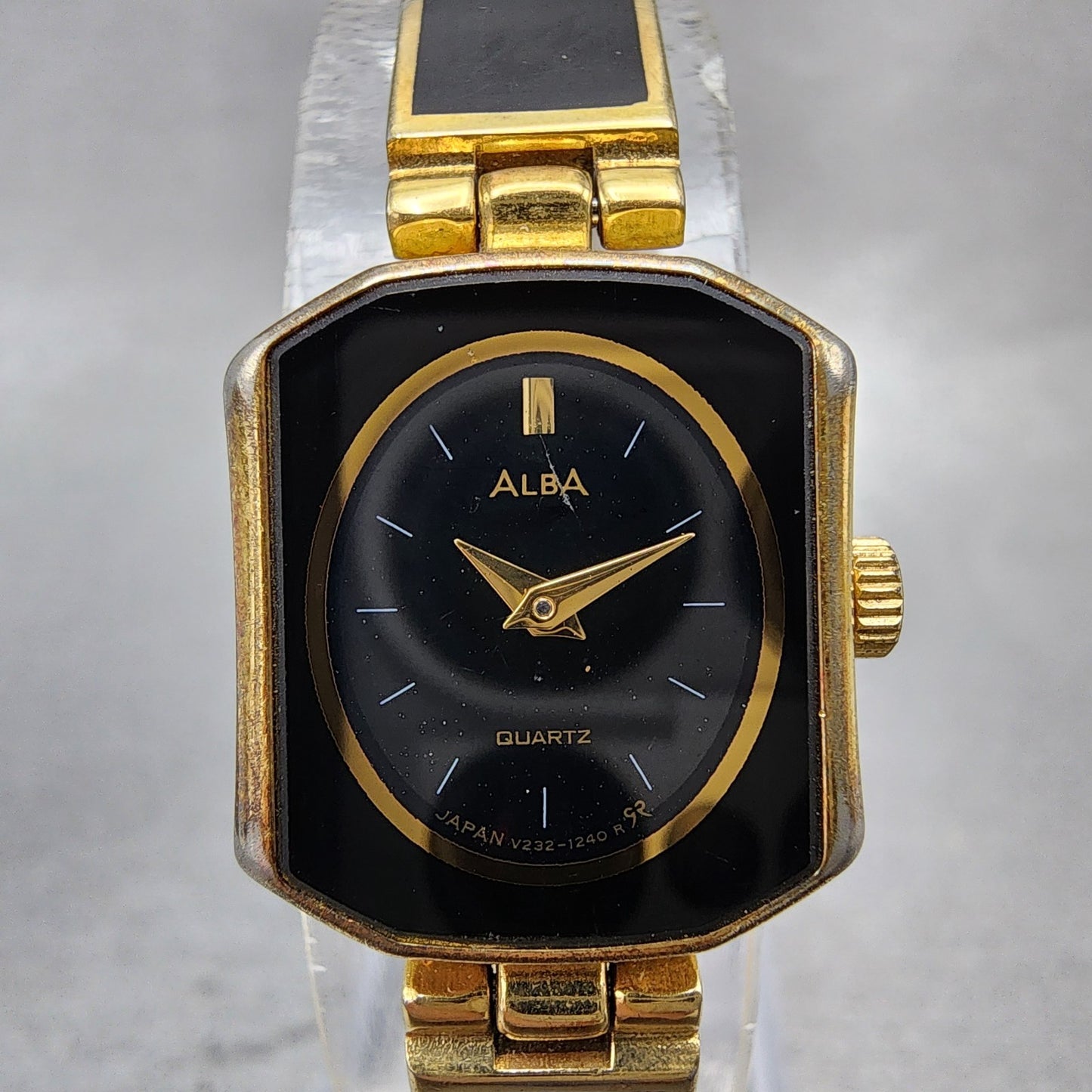 Seiko Alba Watch Women 16mm Black Dial Black & Gold Tone V2325780 New Battery1